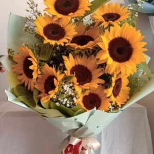 Hand Tied Bouquet 25