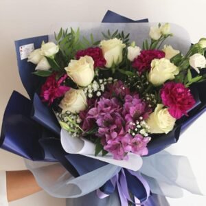 Hand Tied bouquet 28