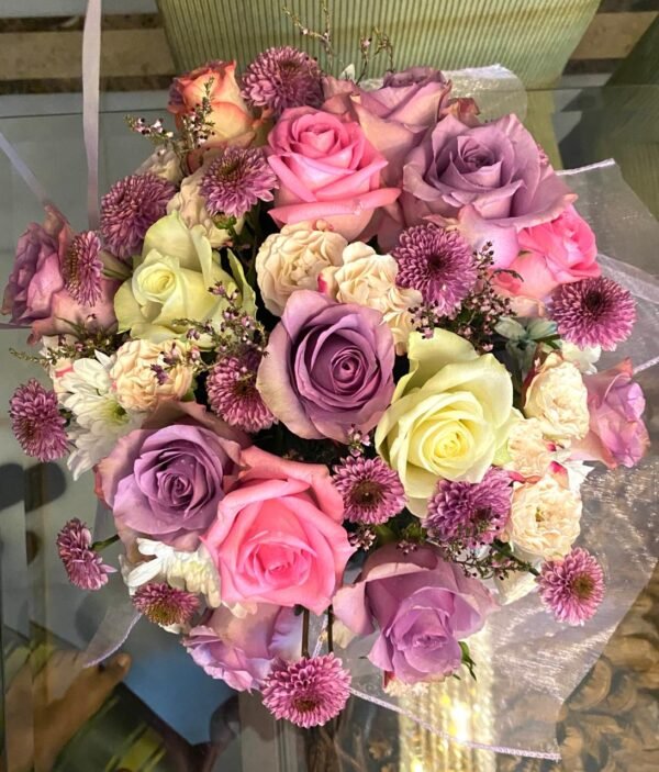Hand tied bouquet 30